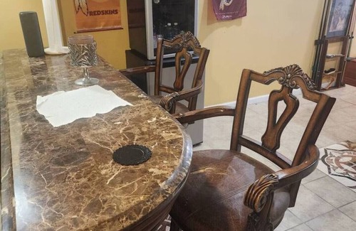 Severn House | Private and separate guest house!