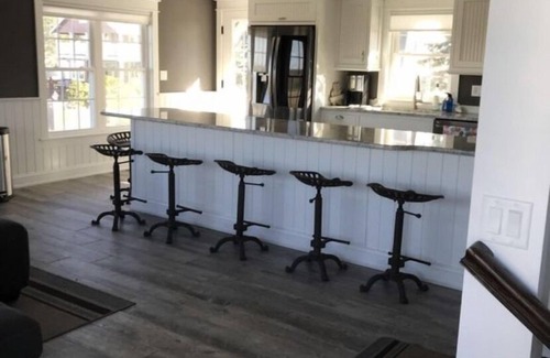 Seabrook House | Private beach access in Beautiful Seabrook Beach New Hampshire