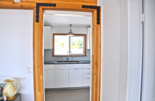 Point Roberts House | Private Beach, Fully Renoed Cottage, 50 Feet Of Waterfront on South Beach!