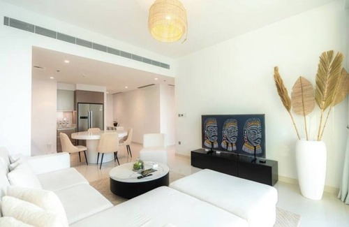 Jumeirah Village Circle Apartment | Private Beach | Luxury | No Camels