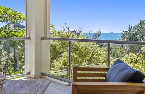 Castaways Beach House | Private Beachside Hideaway, Castaways Beach