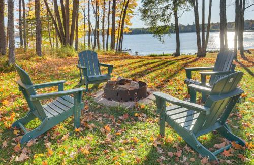 Park Falls House | Private Dock, BBQ Ready Lakefront Fifield Home!