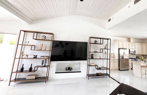 Tarzana Hotel | PRIVATE DREAM VILLA