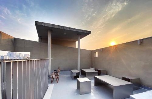 Yeonnam-dong House | Private duplex house with a nice rooftop - Foreigner only