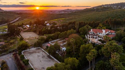 Escondido House | Private Estate w Pool Hot Tub Tennis Court Near Encinitas The Ranch by AvantStay
