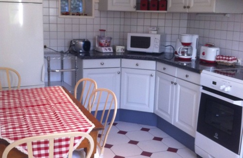 Montigny-sur-Vesle House | private heated pool beautiful typically Champagne village surrounded by vineyard