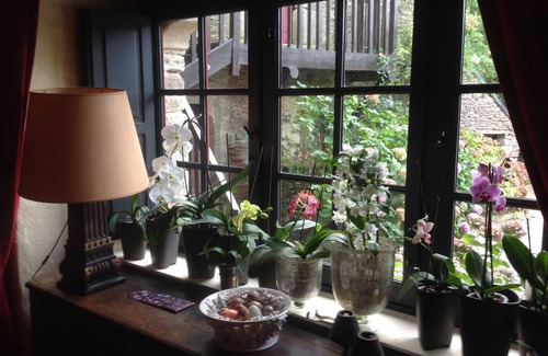 Ploermel House | Private heated pool, disabled access on ground floor, Gardens, quiet, family