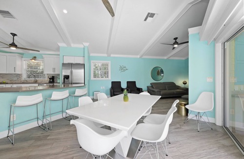 Marco Island House | Private home & guesthouse w/courtyard, pool & spa