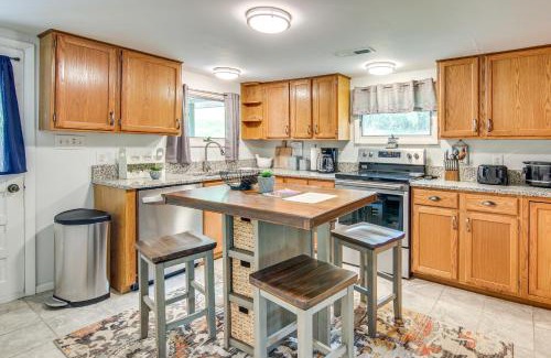 Canton House | Private Hot Tub Cottage Near Hikes and Pigeon River