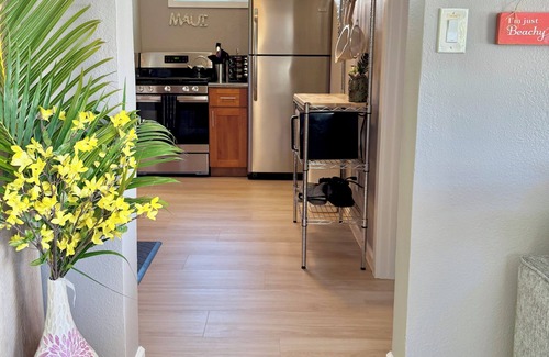 Kihei Cottage | Private Modern 1BR/1BA Tropical Kihei Maui Cottage by the Beach