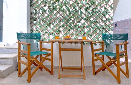 Dafni Apartment | Private, modern and cosy Studio with yard