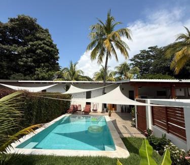 La Libertad House | Private Paradise El Tunco Villa OYA no 1 with private pool