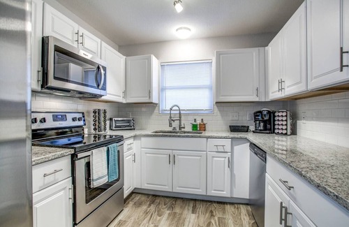 Arena District House | Private Pool - (Early Bird Discounts) - w/Gameroom