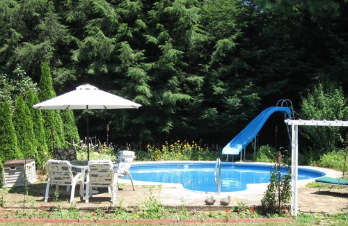 Westfield House | Private, Quiet Room In A Home In The Suburbs. Easy Access To Main Interstates