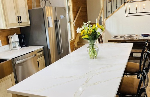 Edwards County House | Private Ranch with well-appointed 4 bed/4 bath log cabin!