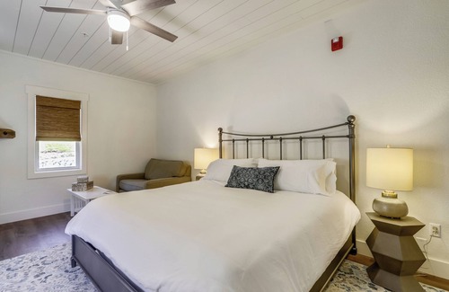 North Glade Hills Resort | Private Rm 1, Handicap Accessible, 10 quiet acres