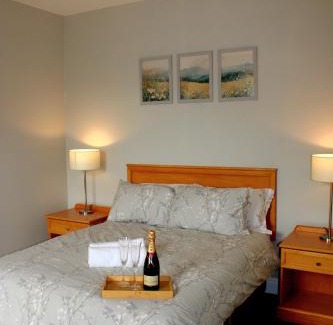 Banna House | Private Room in a Country House