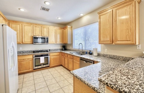 Silverado Ranch House | Private South Las Vegas Oasis Minutes to Airport!