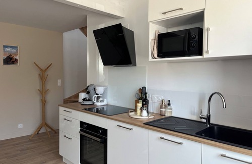 Pontorson House | Private SPA & Garden - 10 min from Mont St-Michel