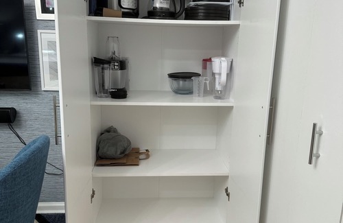 Athens Apartment | Private Studio Apartment with Treehouse Views - Deer Treehouse