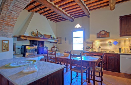 Camaiore Villa | Private Villa with private pool, WIFI, A/C, hot tub, TV, patio, panoramic view, close to Viareggio