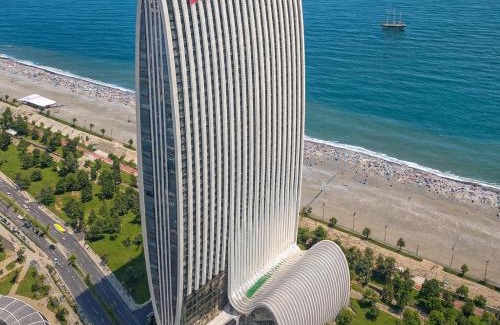 Old Boulevard Apartment | Privilege Skyscraper Resort - Marriott Tower Sea View