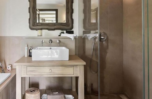 Villeneuve-les-Beziers Apartment | Proche de Béziers et de la mer vous serez très confortablement