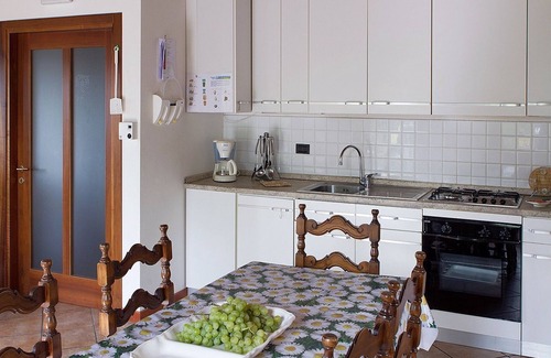 Cornoleda Apartment | PROOTION TRAVEL WITH BABY IN THE FAMILY from 16 to 31 August cot, high chair