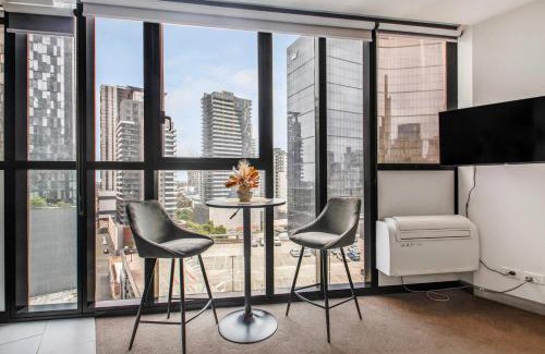 Southbank Apartment | Protea Corner - Laid back CBD Stay by Yarra and Dining