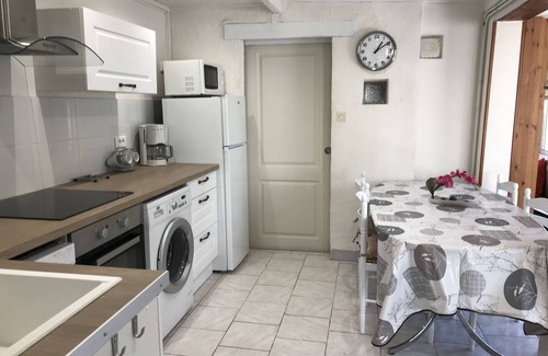 Eoures House | Provencal house between Cassis, Aubagne and Aix av garden, pool and pool