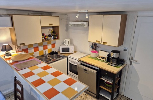 Mormoiron Cottage | Provence at the foot of Mont Ventoux, gite 1 to 6 people with heated pool