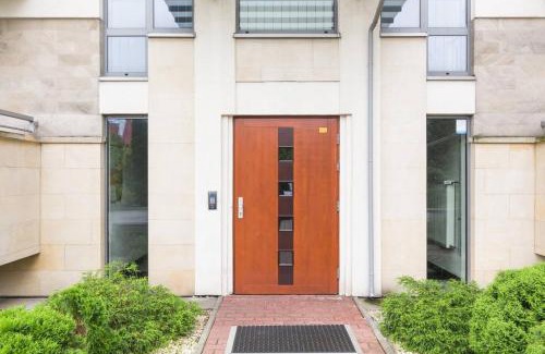 Pradnik Czerwony Apartment | Przytulny apartament z parkingiem blisko Tauron Areny