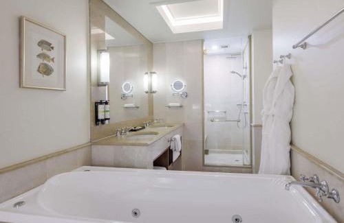 Cairns Central Business District Hotel | Pullman Reef Hotel Casino