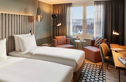 Vaihingen-Mitte Hotel | Pullman Stuttgart Fontana