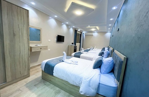 Al-'Umraniyah Hotel | Pulse Pyramids Hotel