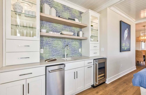 Sandbridge House | Pura Vida | Oceanfront | Private Pool, Hot Tub, and Dog Friendly