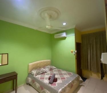 Tanah Merah House | Qaseh Aida Guesthouse