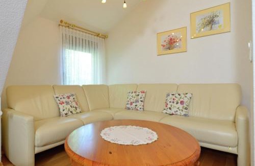 Eimelrod Apartment | Quaint Apartment in Eimelrod near Lake and Water Sports