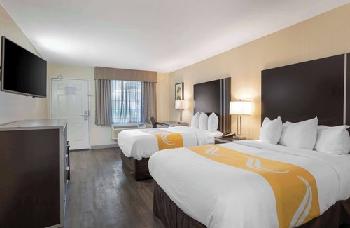 Camarillo Hotel | Quality Inn & Suites Camarillo - Oxnard
