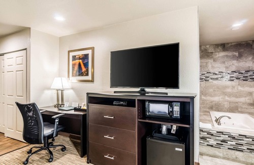 West Central Westminster Hotel | Quality Inn & Suites Westminster - Broomfield