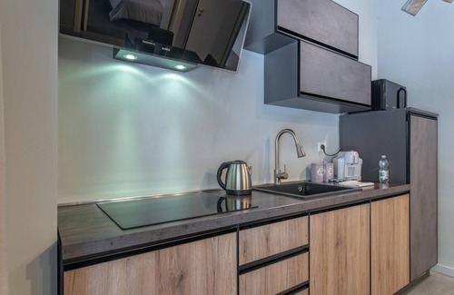 Roman Quarter Apartment | Queen Apartment in Torino