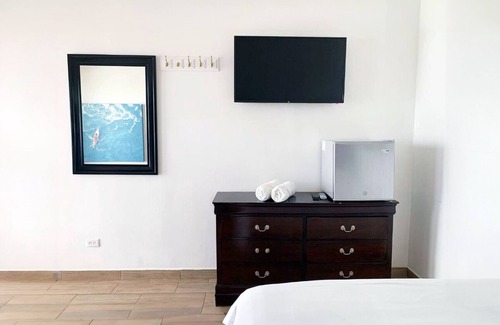Tamarindo Hotel | Queen Room #5 for 2 people