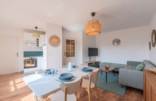 Old Lille Apartment | Quiet 1 bedroom flat, Vieux Lille + parking