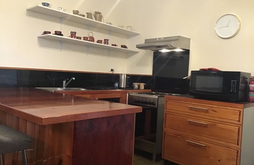 Tawonga South Apartment | Quiet and cosy apartment in the heart of town