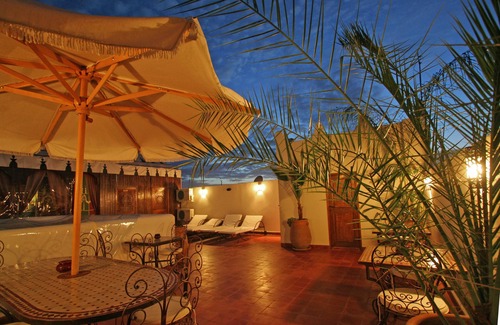 Bab Doukkala House | Quiet and intimate charming Riad ideally located in the district Dar El Bacha