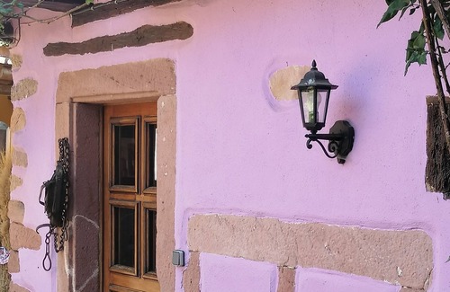 Beblenheim Apartment | Quiet apartment with private terrace GARDEN