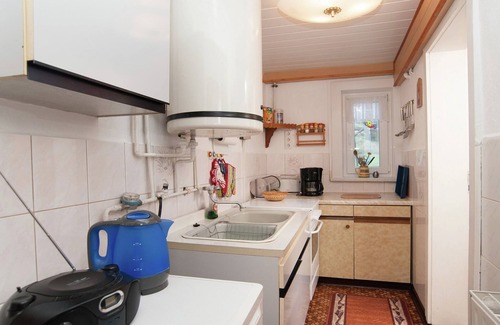 Altenfeld House | Quiet Cottage Near Trails