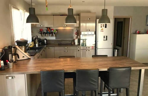 Orbeil House | Quiet house and garden for 5 near the volcanoes