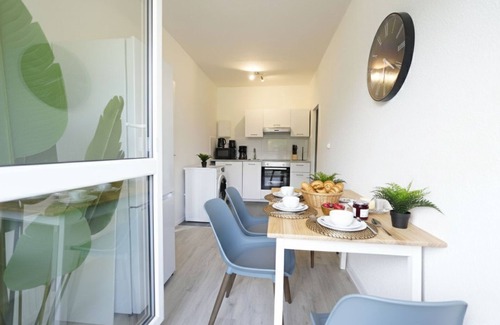 Stadtbezirk West Apartment | Quiet & modern 2-room apartment for 4 people opposite the park