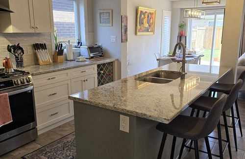 Palmerston House | Quiet retreat in Palmerston, Ontario, pet friendly.